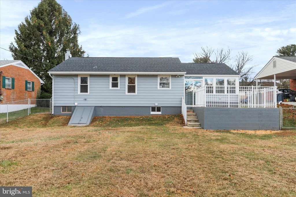 Photo of 27 HARVARD ROAD