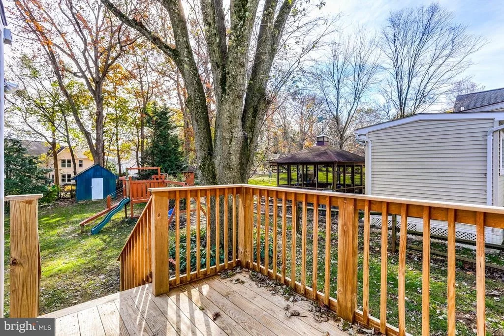 Photo of 1335 BROOK ROAD
