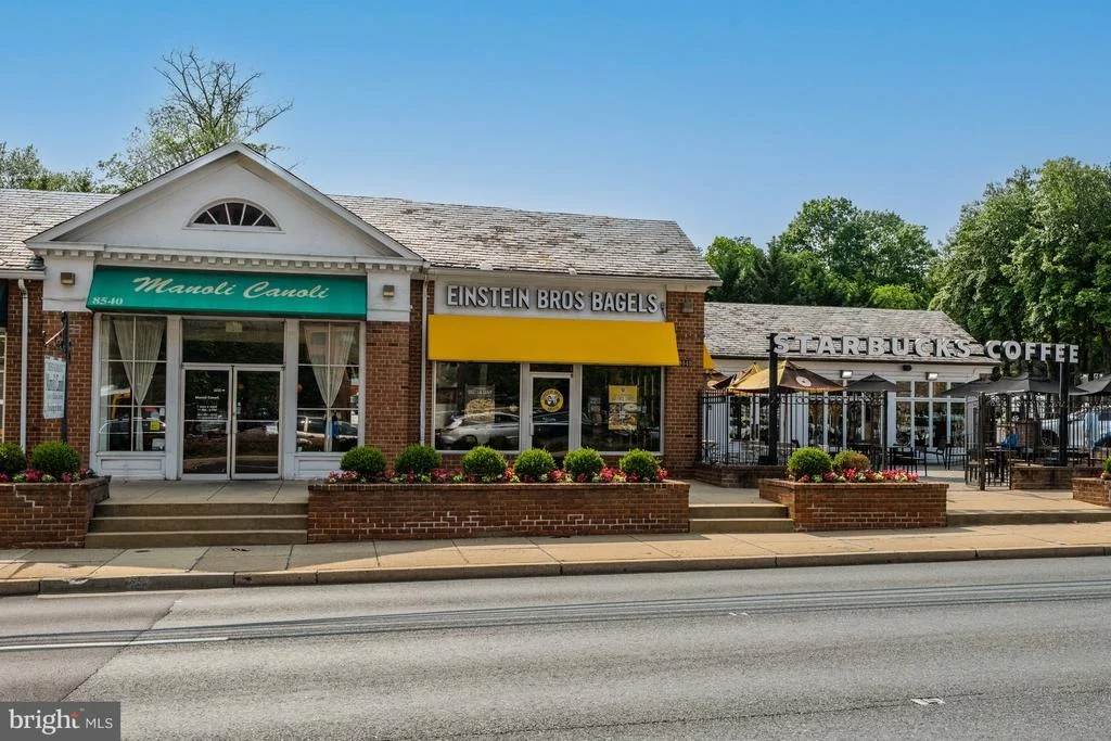 Photo of 4015 LAIRD PLACE
