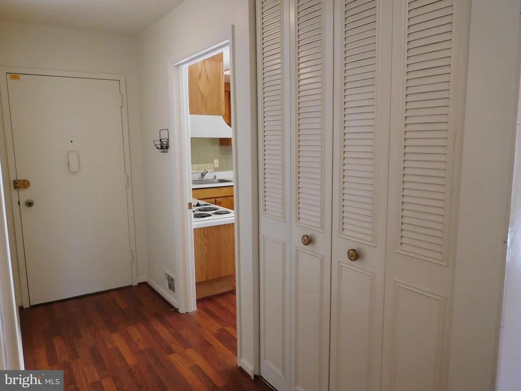 Photo of Unit 21D at 3627 GLEN EAGLES DRIVE