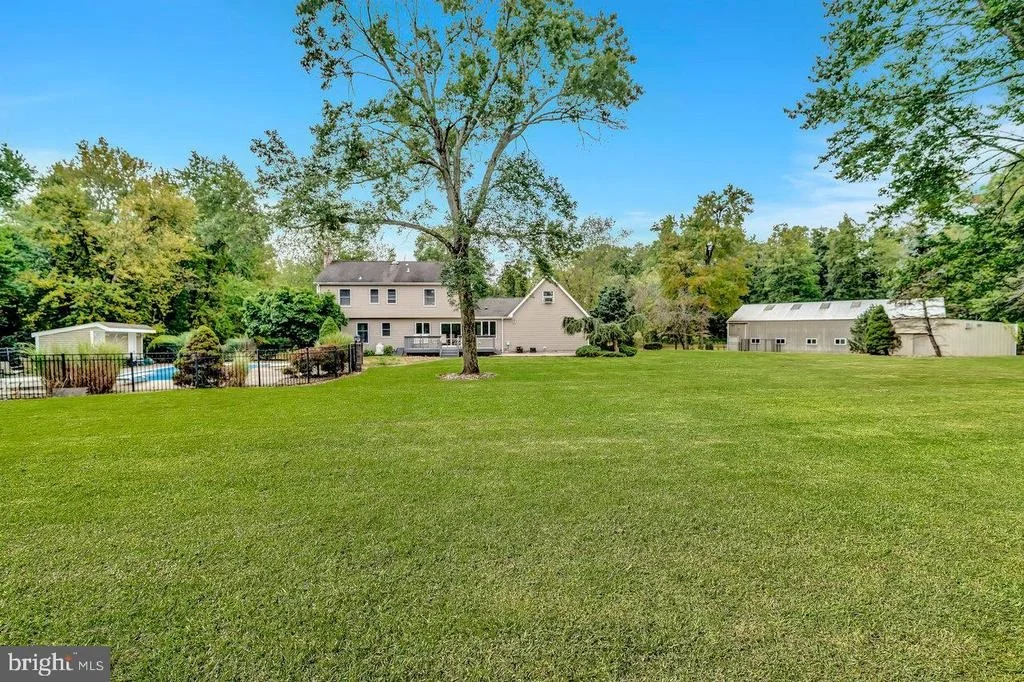 Photo of 526 COUNTY ROAD 579