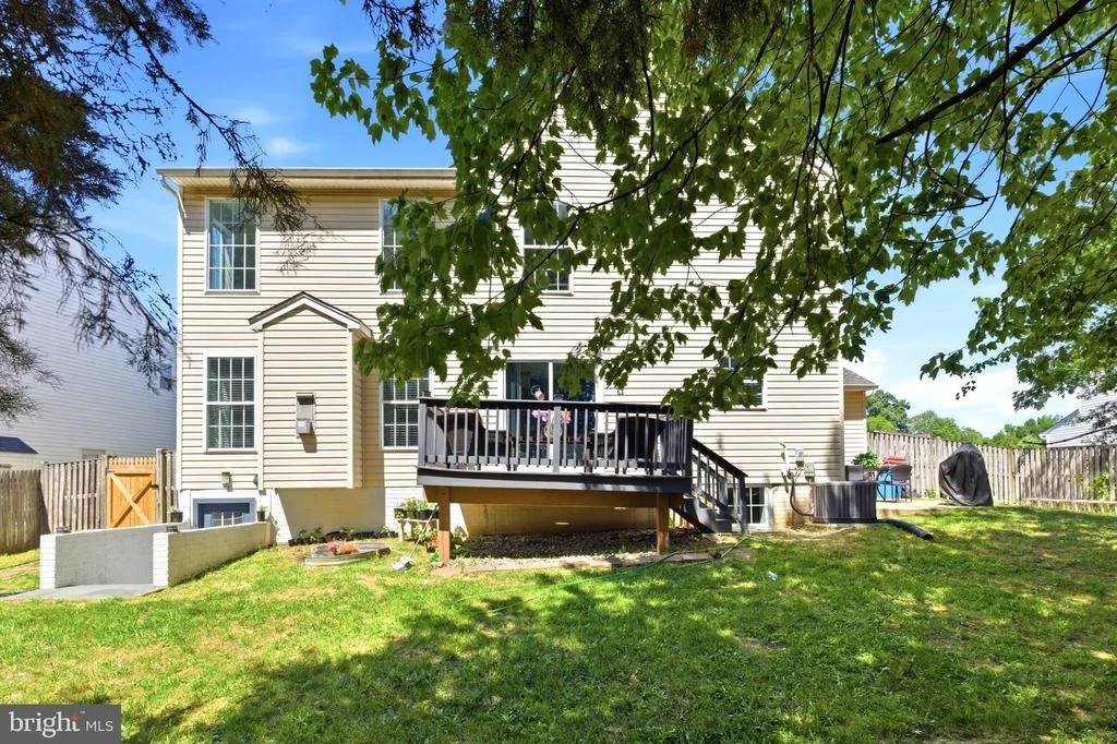Photo of 10654 ASHFORD CIRCLE