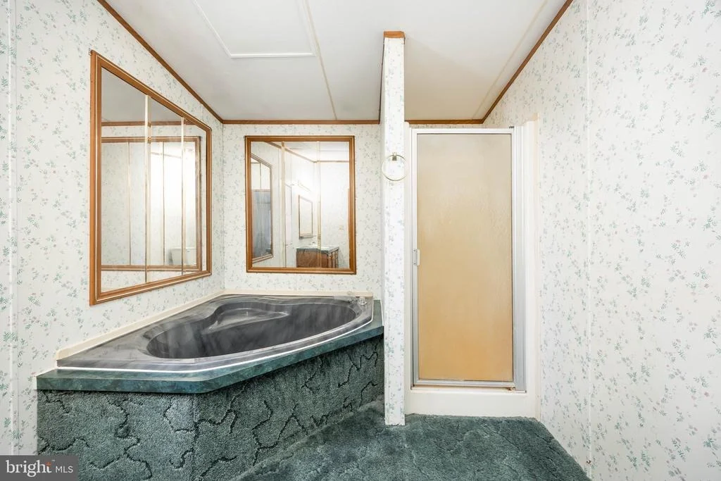 Photo of 22147 ROYAL OAK ROAD