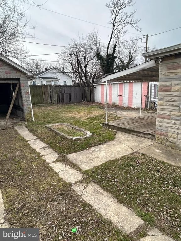 Photo of 1137 MONROE CIRCLE