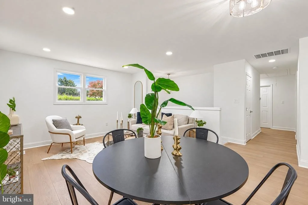 Photo of 1017 ROXLEIGH ROAD