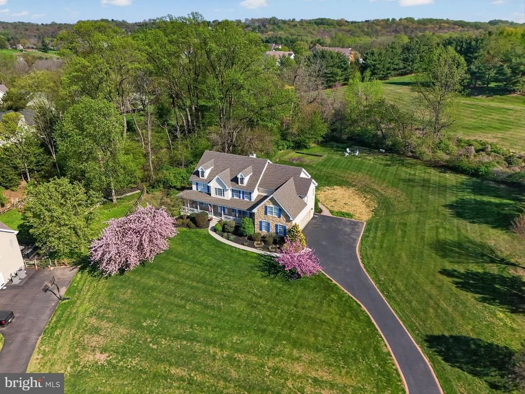 Photo of 116 WATERFALL LANE
