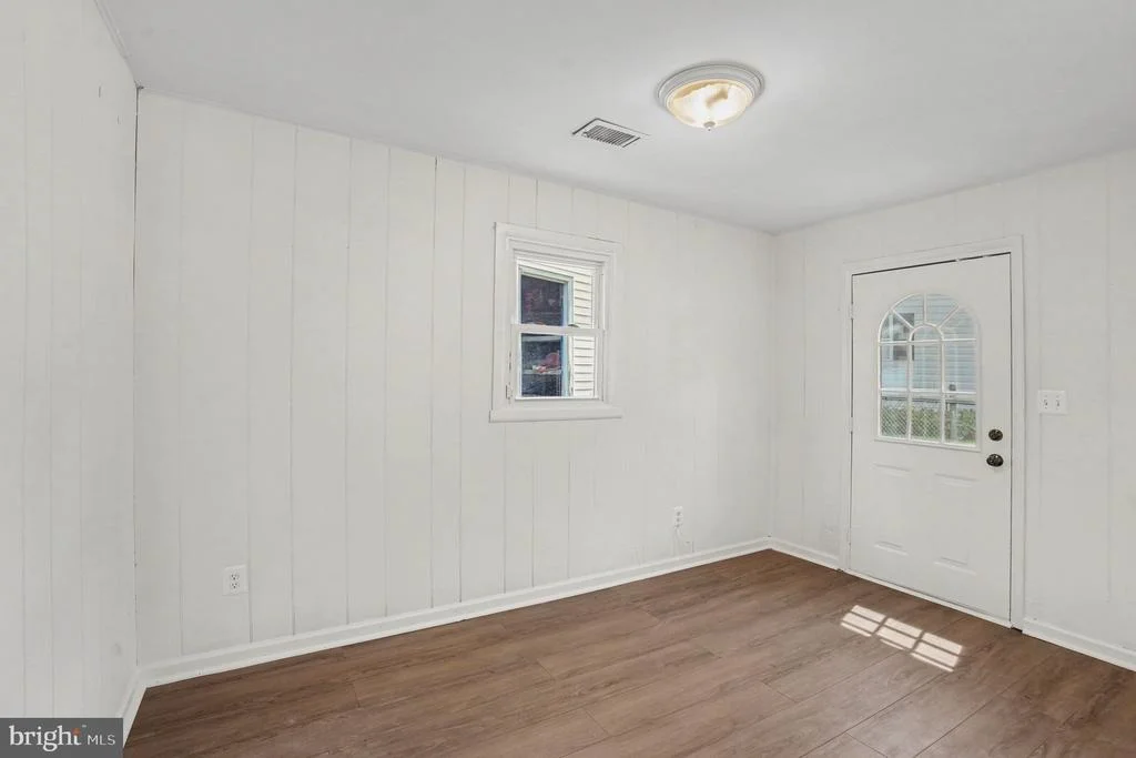 Photo of 627 SEQUOIA DRIVE