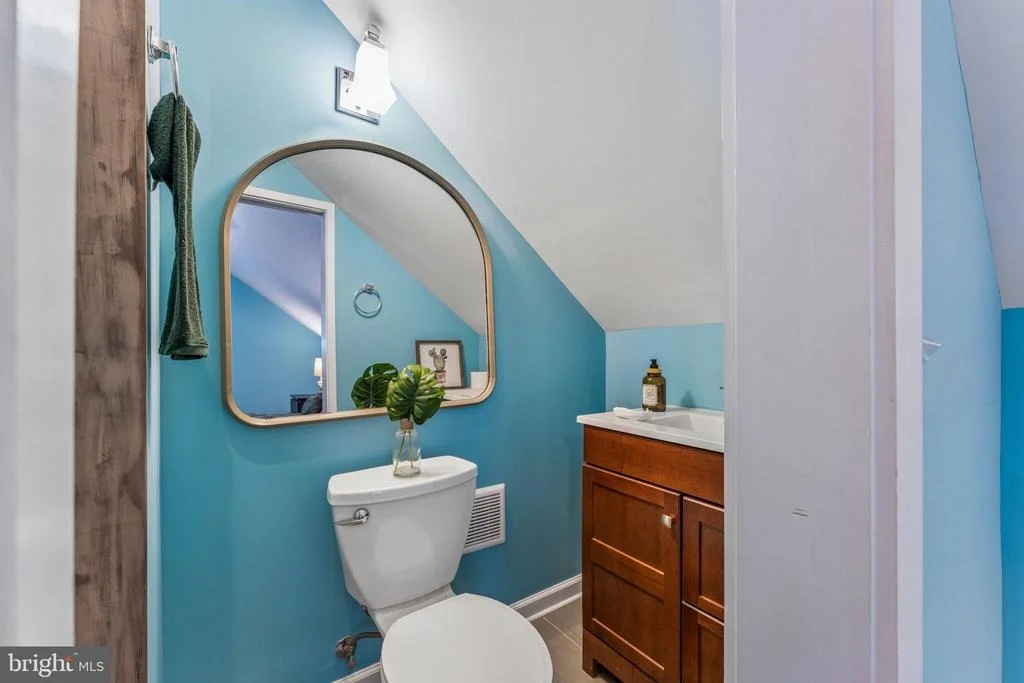 Photo of 812 FOREST GLEN ROAD