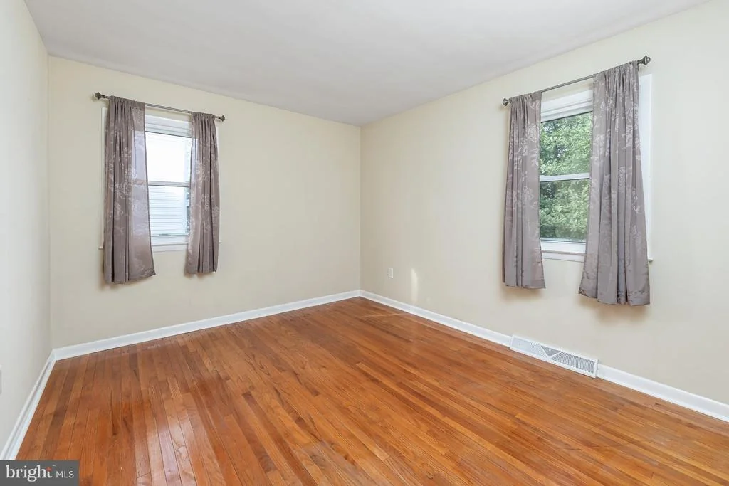 Photo of 407 FRANKLIN ROAD