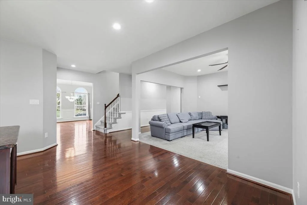 Photo of 205 HUNTINGDON DRIVE