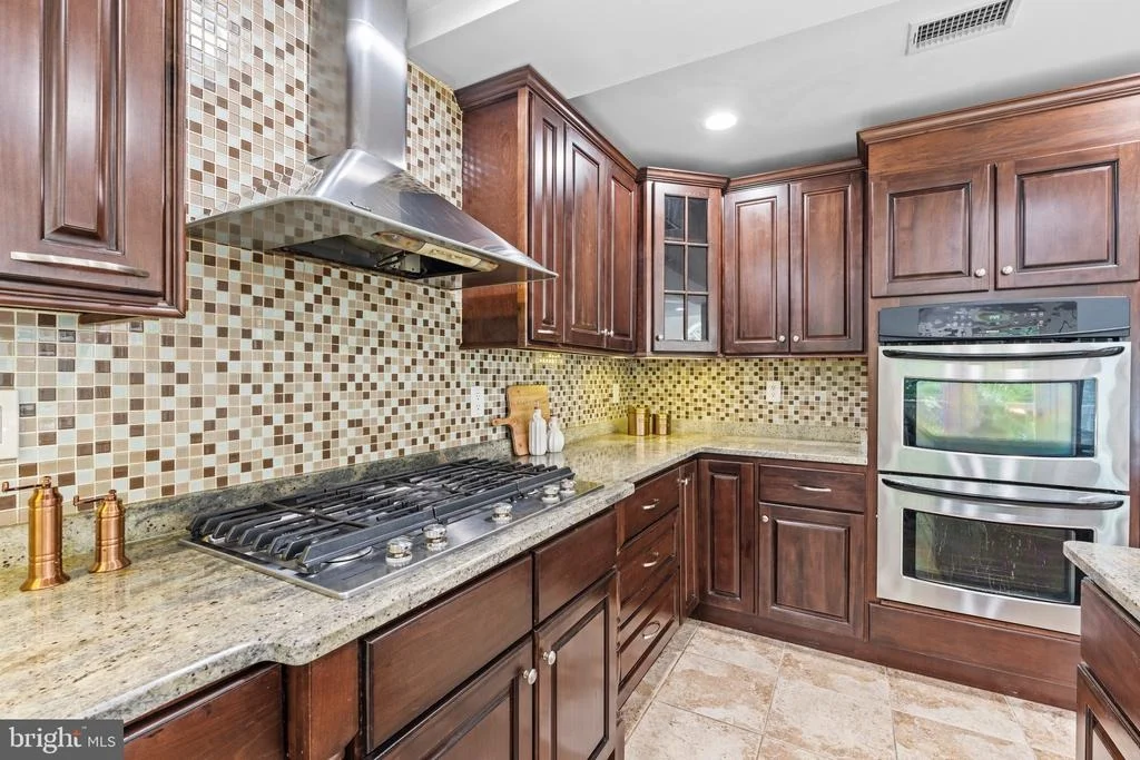 Photo of 6836 COMPTON HEIGHTS CIRCLE