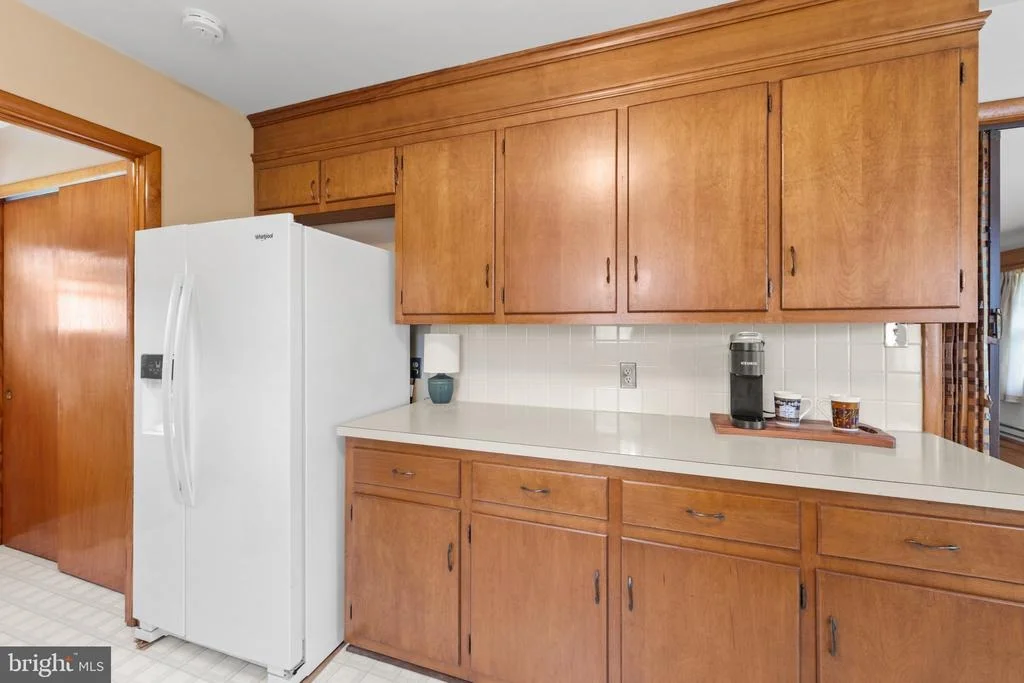 Photo of 325 CALVIN DRIVE