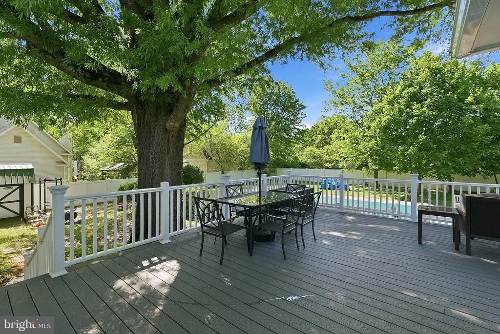Photo of 9026 SUDLEY ROAD