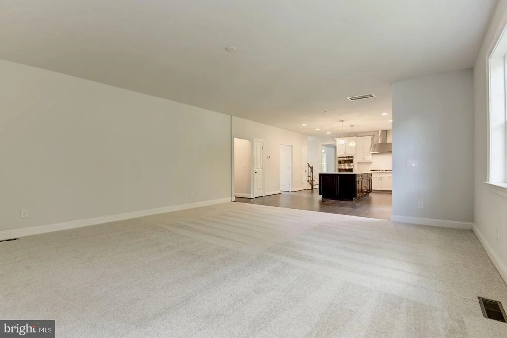 Photo of 7906 KENT ROAD