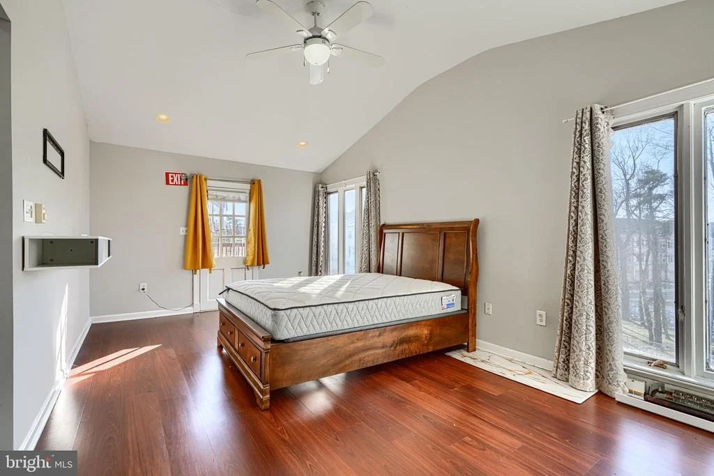 Photo of 10100 LEWIS DRIVE