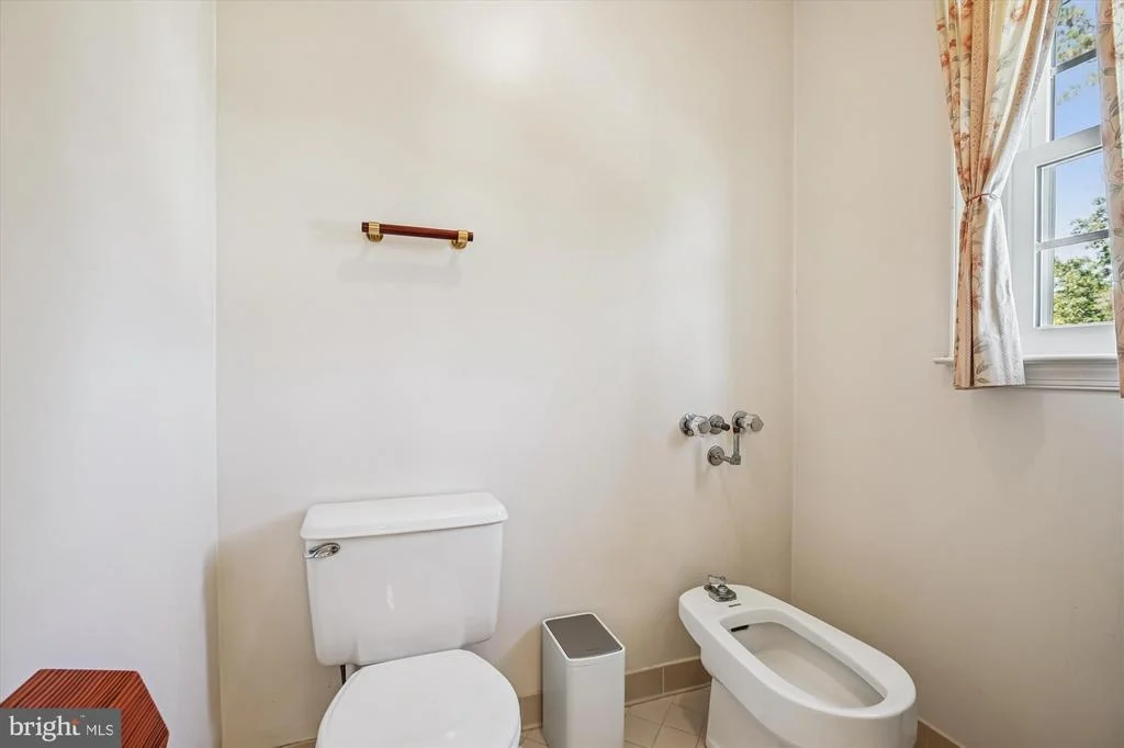 Photo of 9537 FOX HOLLOW