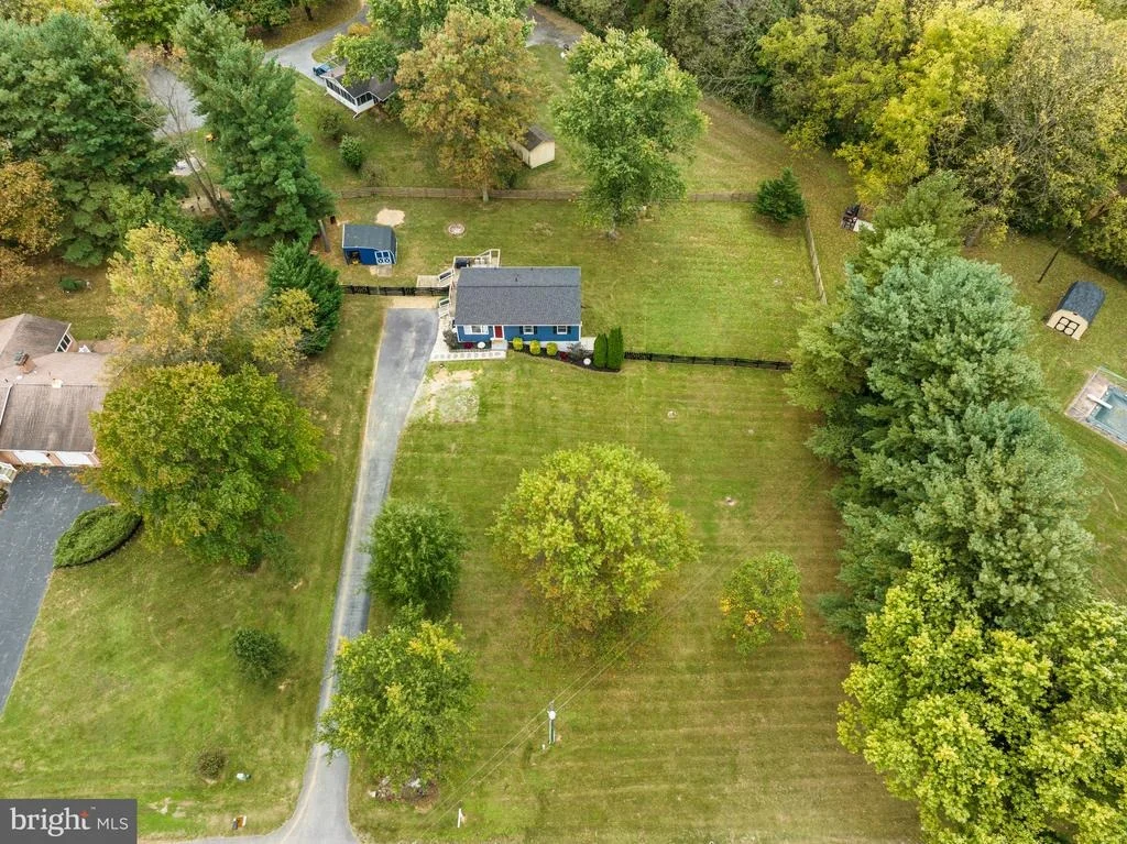 Photo of 7726 MCCLELLAN AVENUE