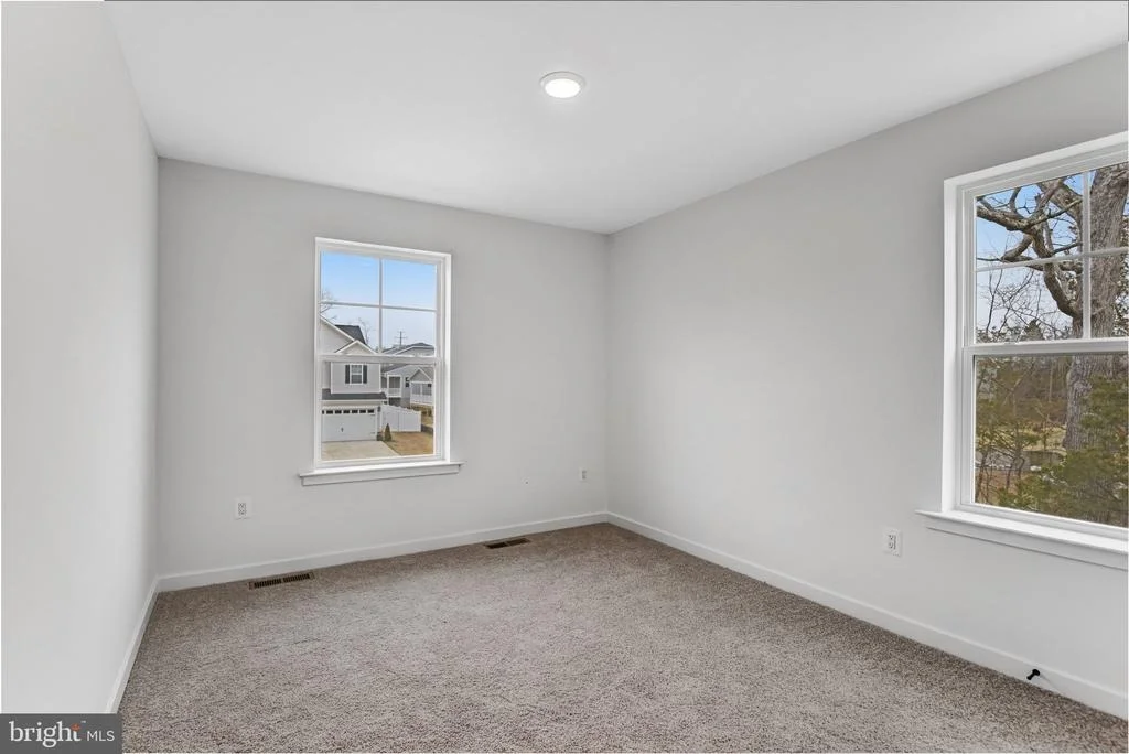 Photo of 2063 SPRINGVALE DRIVE