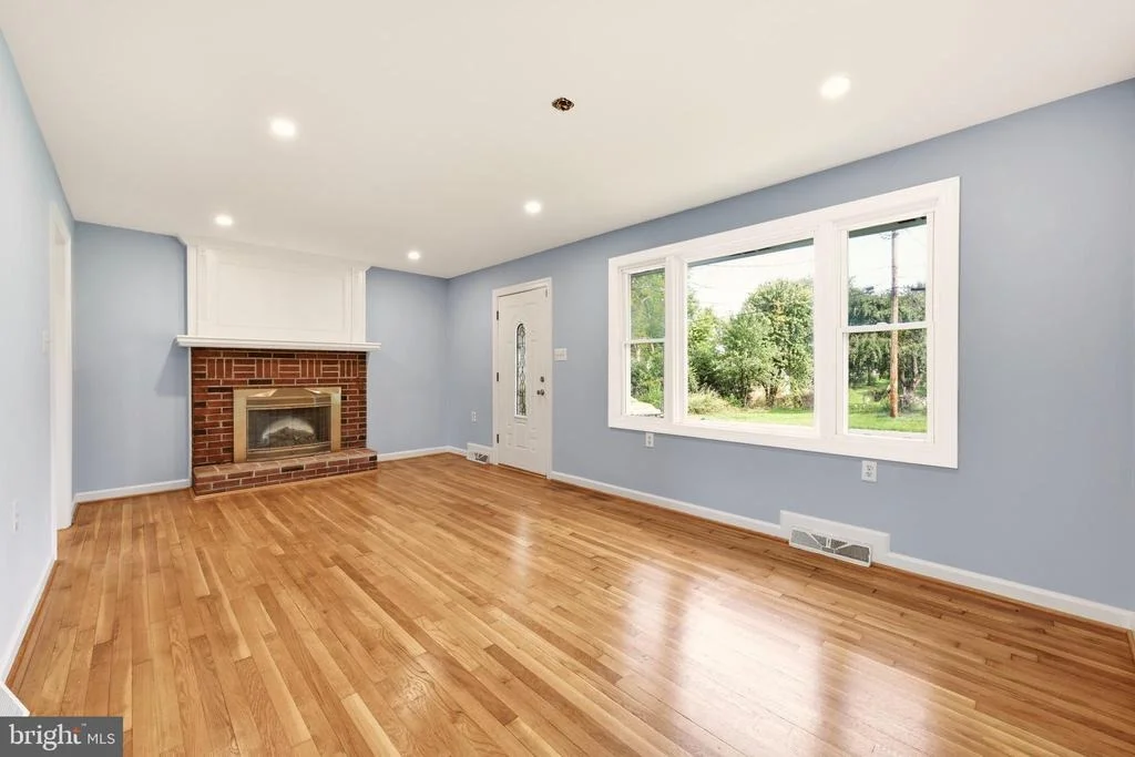 Photo of 124 DINKLE DRIVE