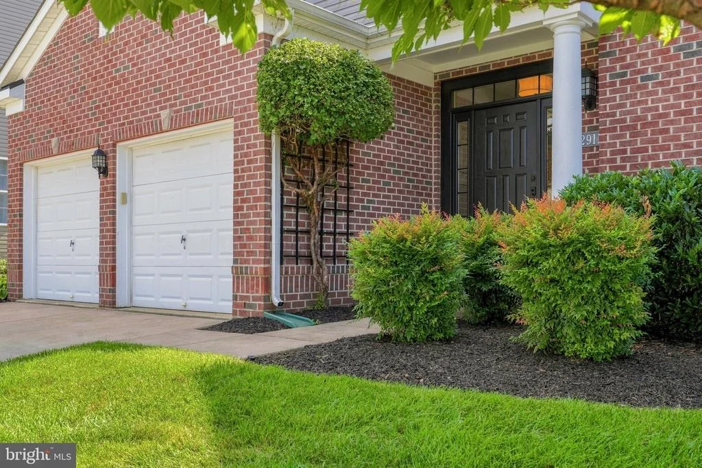 Photo of 2911 MCGONAGALL COURT