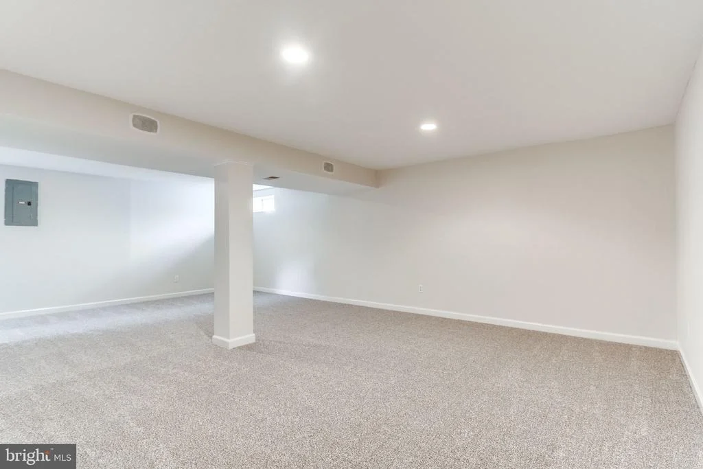 Photo of 7104 STERLING GROVE DRIVE