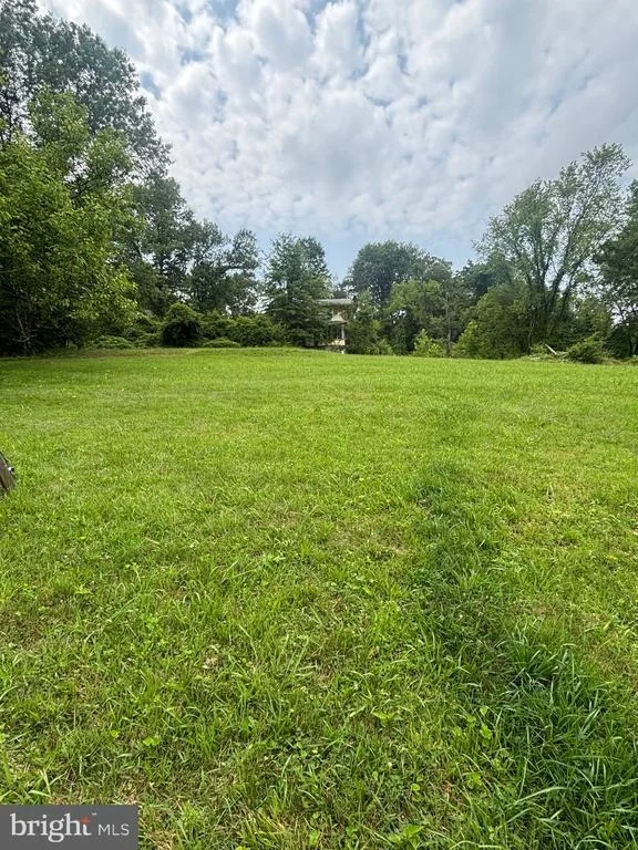 Photo of 5808 RACE ROAD