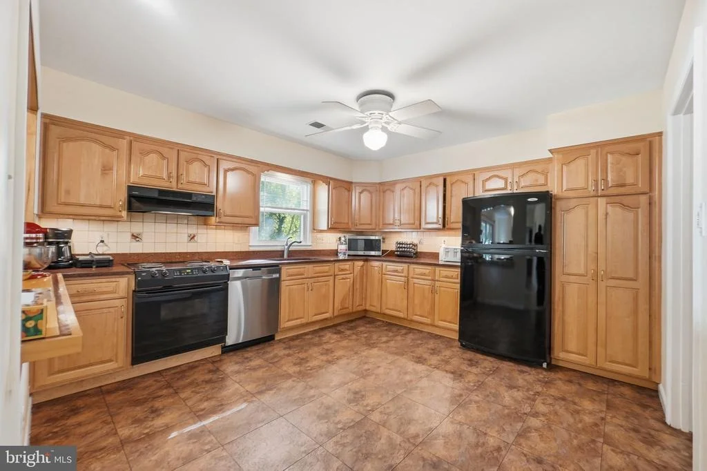 Photo of 15211 CANDY HILL ROAD