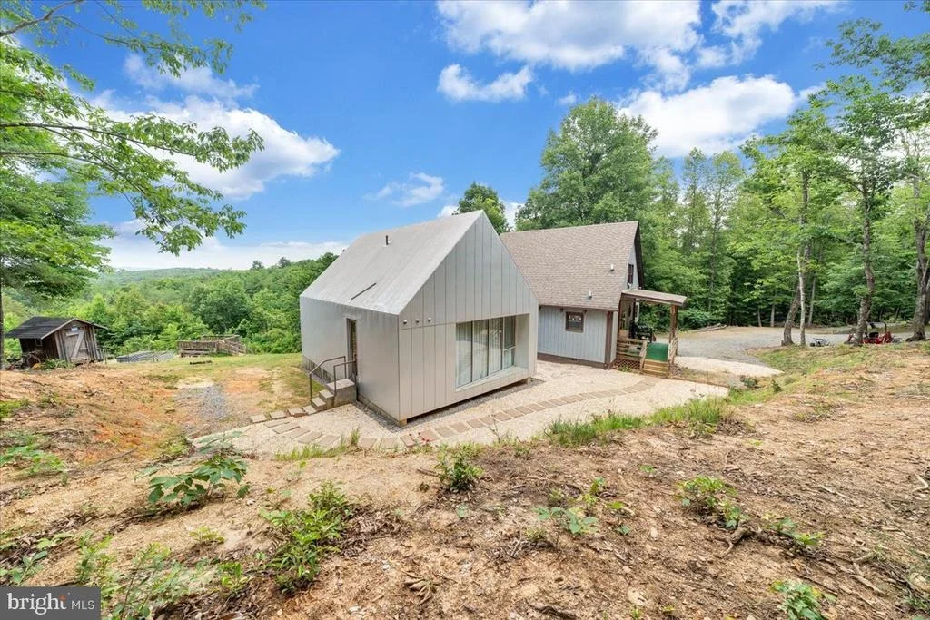Photo of 722 FOLEY RIDGE ROAD
