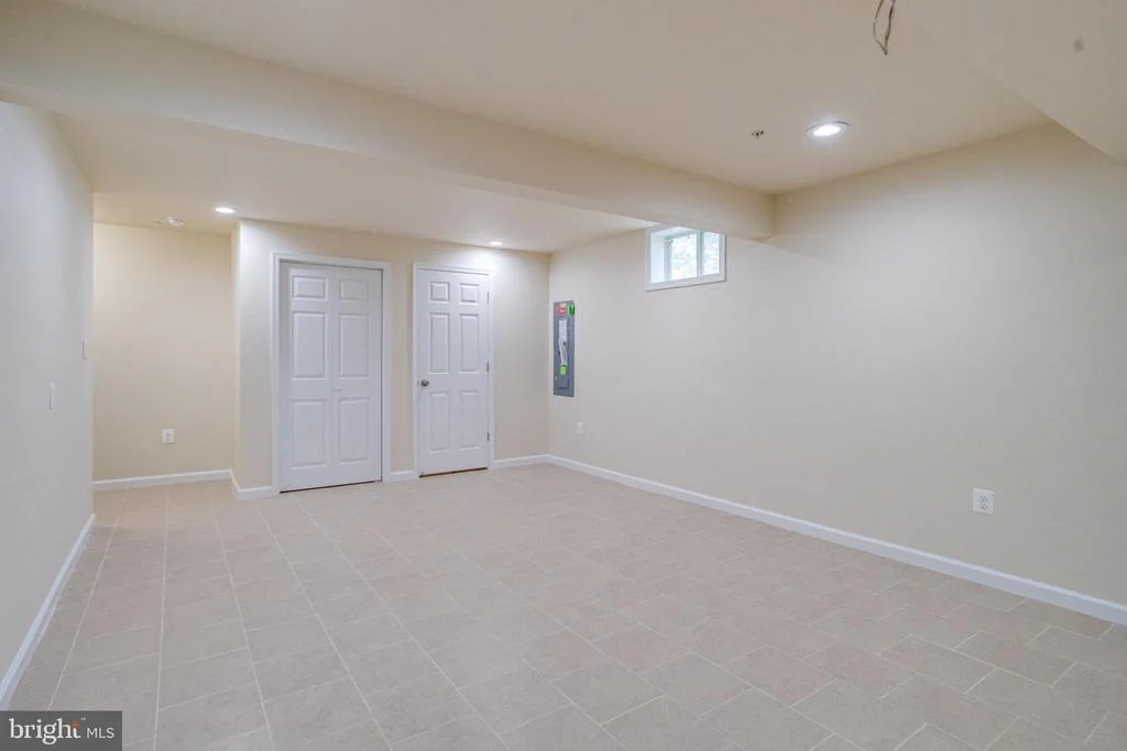 Photo of 1236 FRANCES PLACE