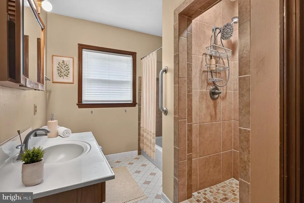 Photo of 1098 MAGOTHY CIRCLE