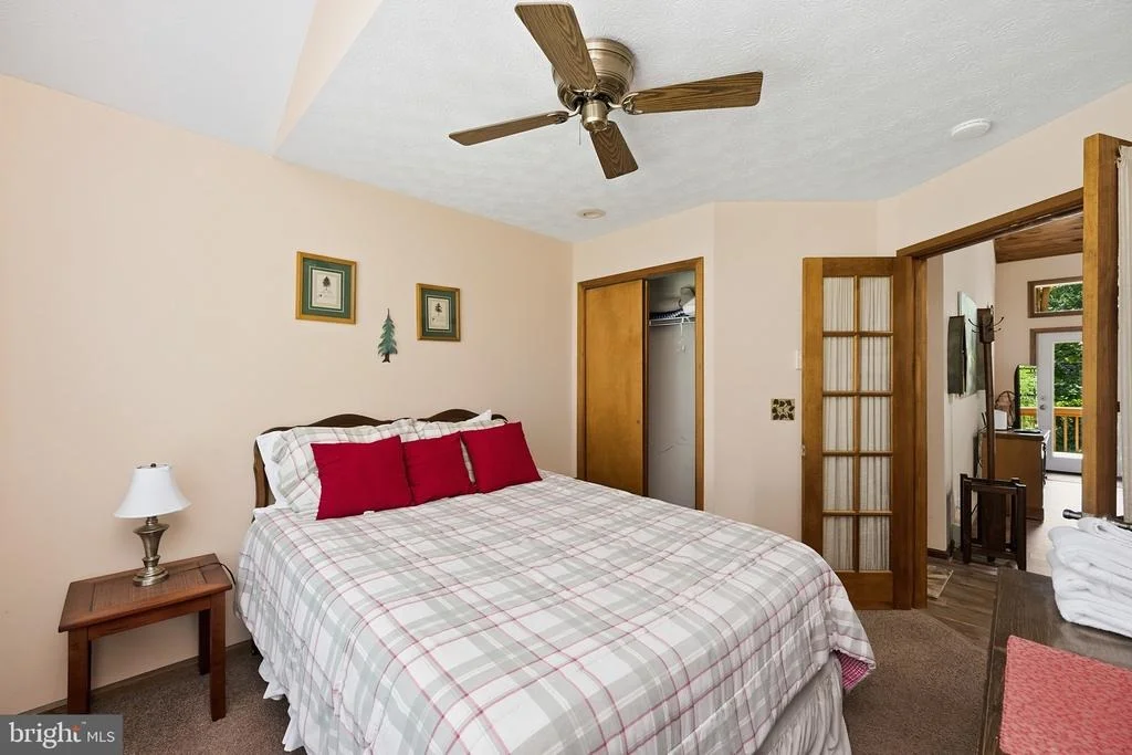 Photo of 365 PINNACLE DRIVE