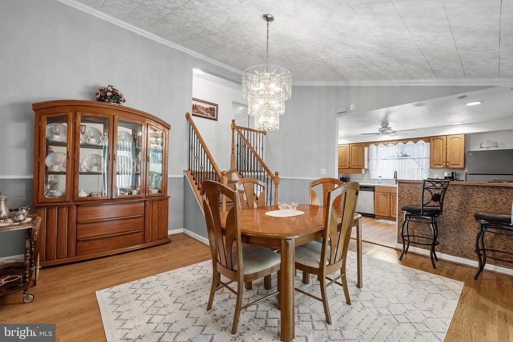 Photo of 5608 HUNTSMOOR ROAD
