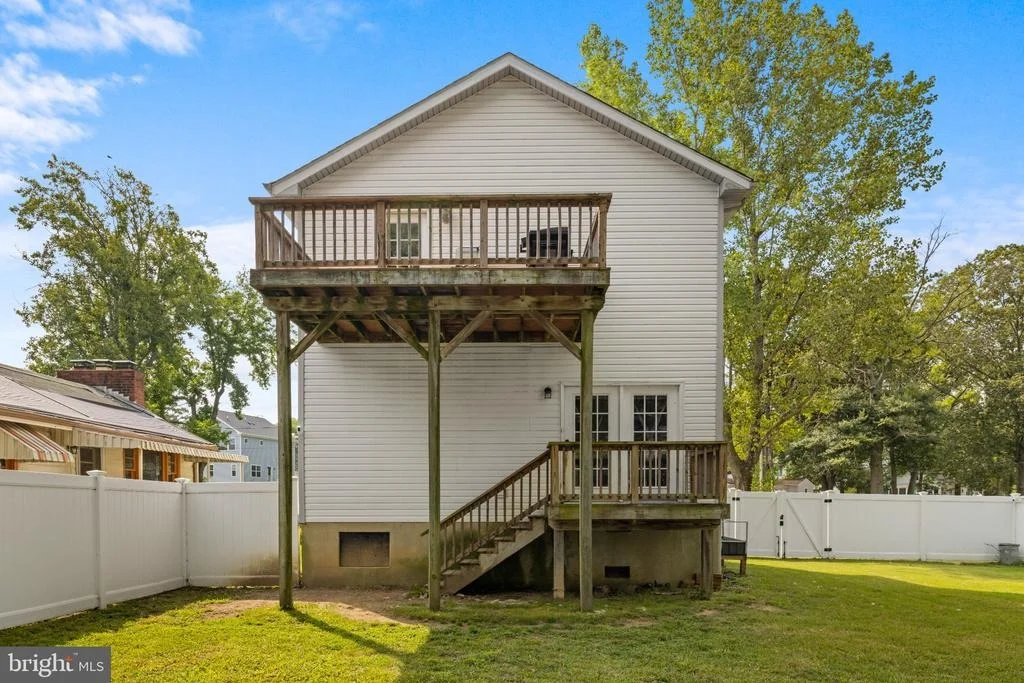 Photo of 1500 GARST ROAD