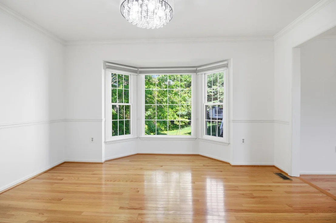 Photo of 124 ENGLEFIELD DRIVE