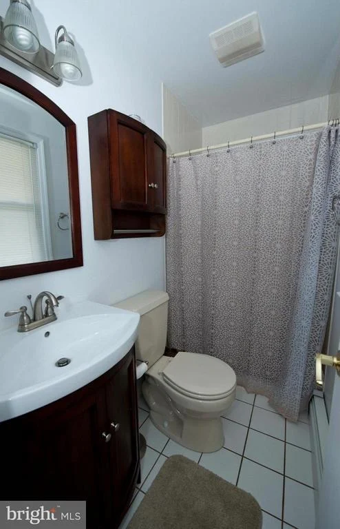 Photo of 5002 LEE HILL CIRCLE