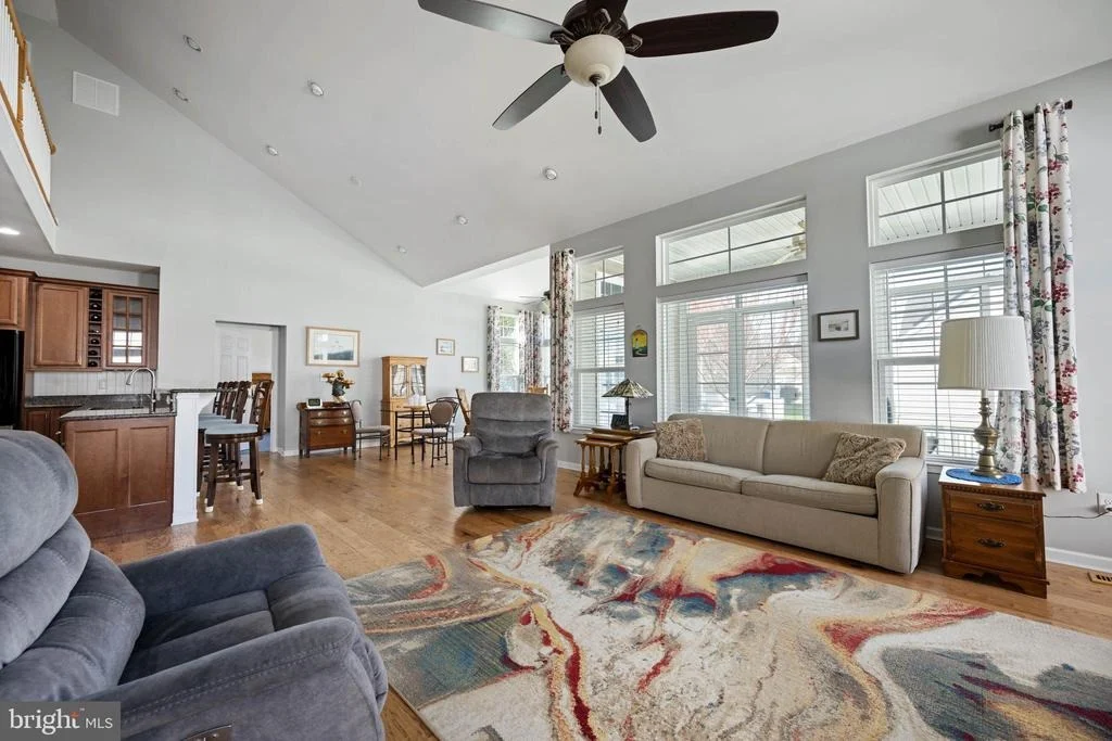 Photo of 147 W SHORE DRIVE