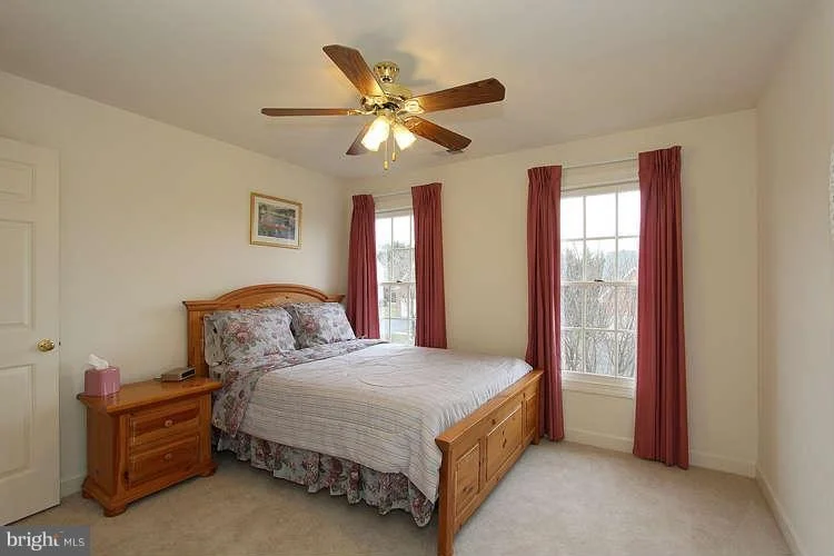Photo of 4419 WINDING OAK DRIVE