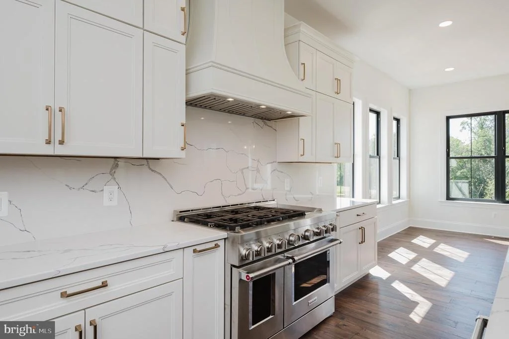 Photo of 1709 LAUREL BROOK ROAD