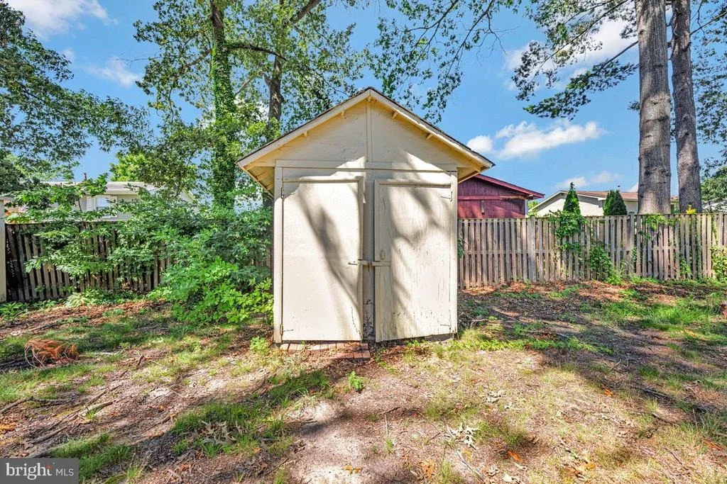 Photo of 409 UNIVERSITY DRIVE