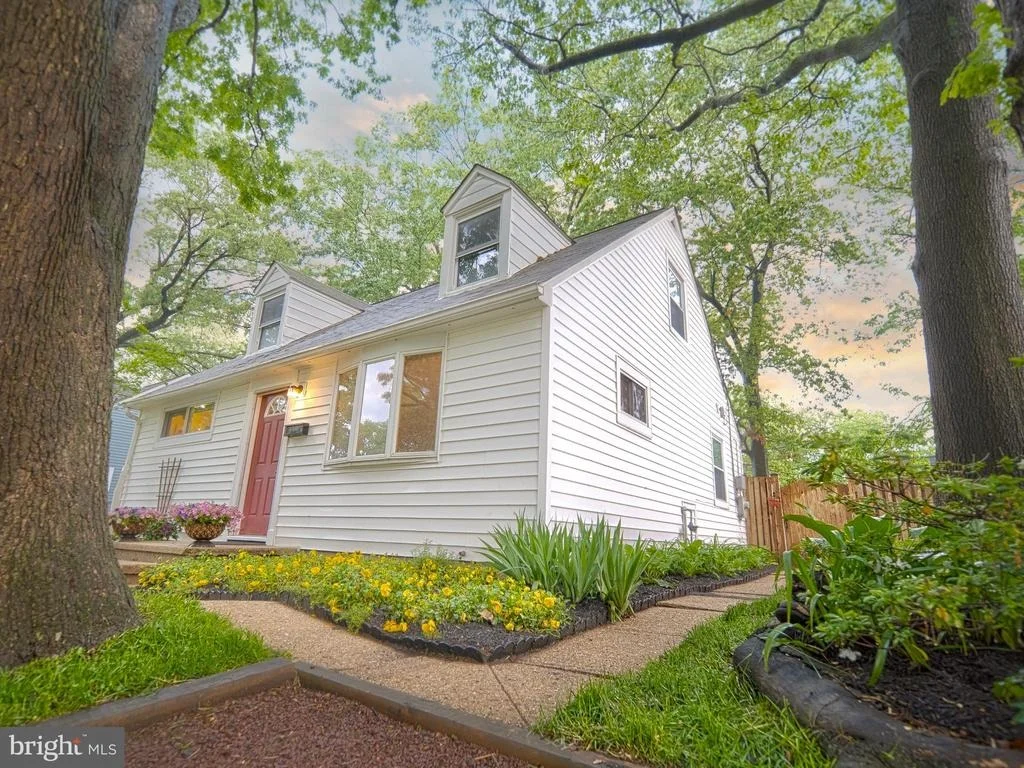 Photo of 102 BETH ROAD