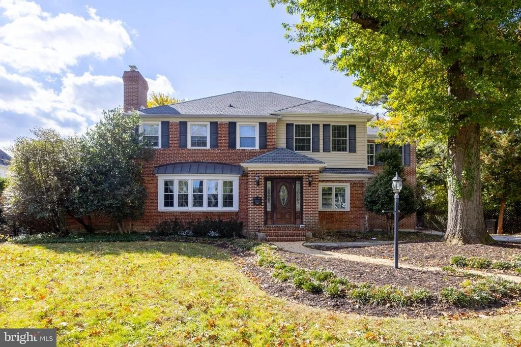 Photo of 3306 LABYRINTH ROAD