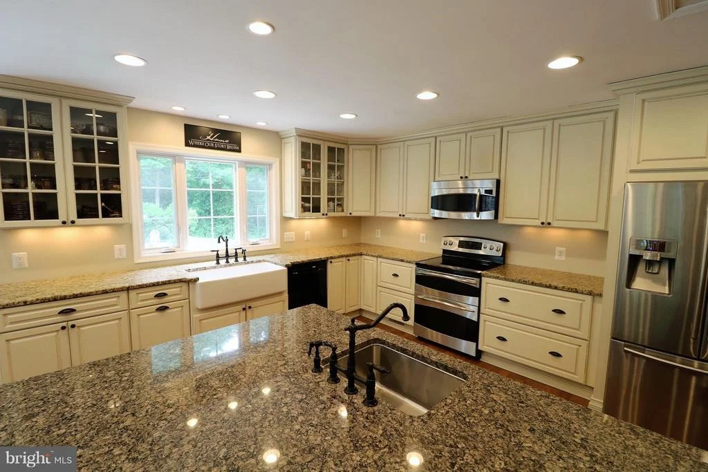 Photo of 4690 YOUNG ROAD