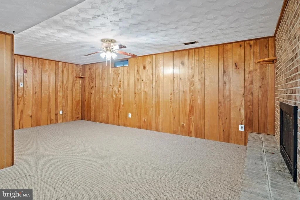 Photo of 970 HIGHPOINT DRIVE