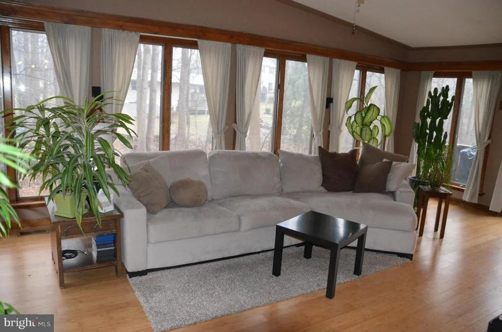 Photo of 9917 JONATHAN DRIVE