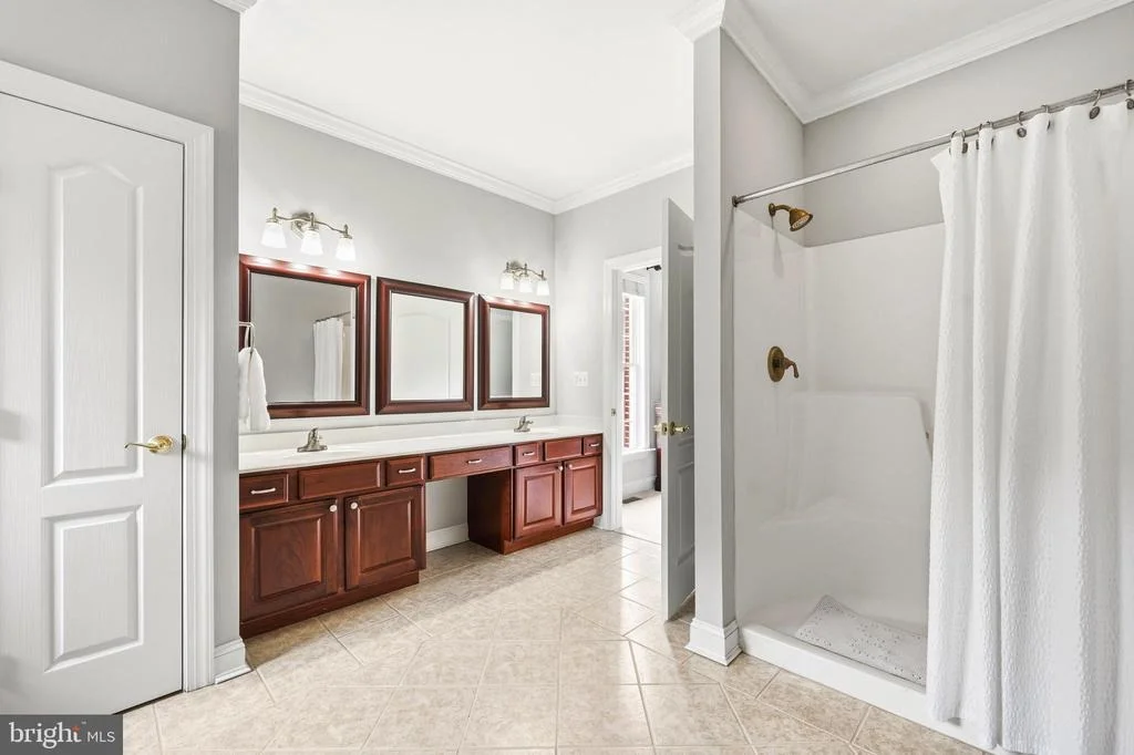 Photo of 4570 HAWTHORNE ROAD
