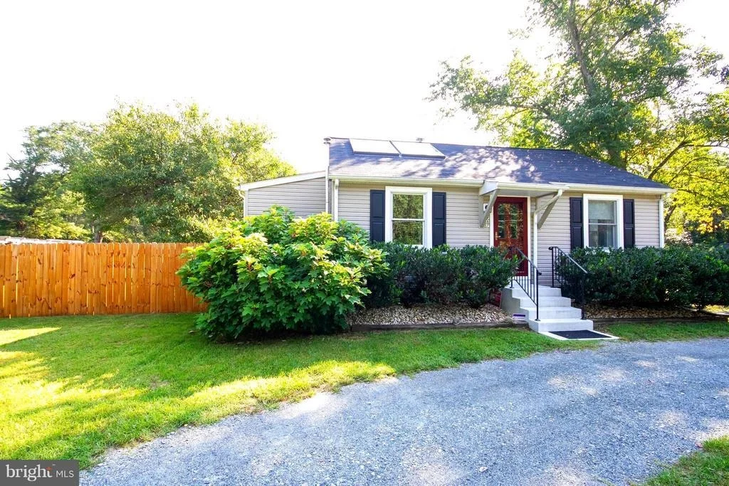 Photo of 987 PATUXENT ROAD