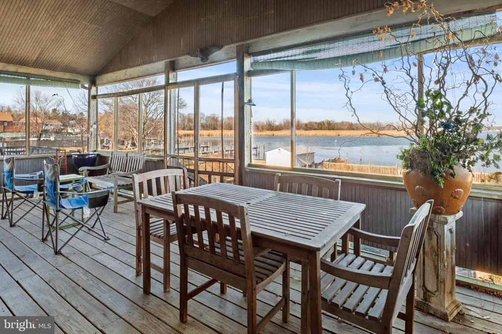 Photo of 6508 N POINT ROAD