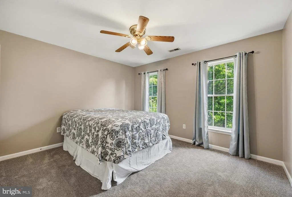 Photo of 2416 VALLEY BROOK LANE