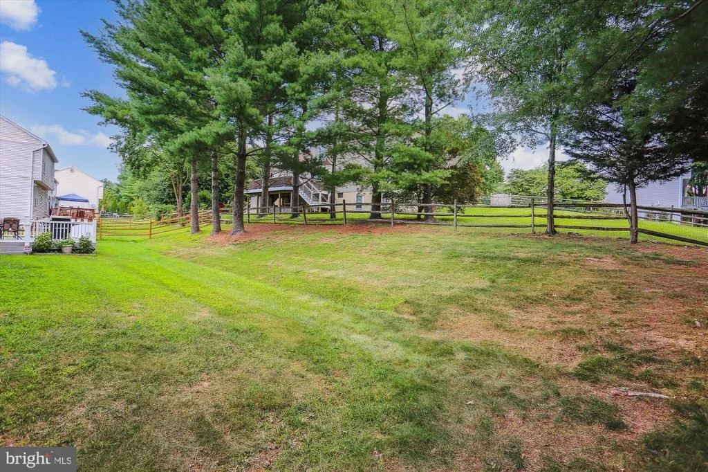 Photo of 19101 FOREST BROOK ROAD