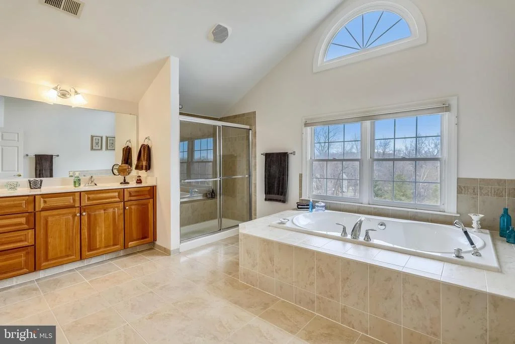 Photo of 24701 FARMVIEW LANE